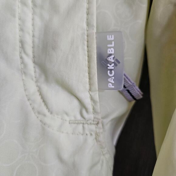 Columbia XCO Omnishield Packable Hooded Lightweight Windbreaker Rain Jacket - Picture 6 of 16
